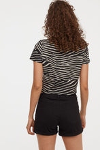 Tie-detail top